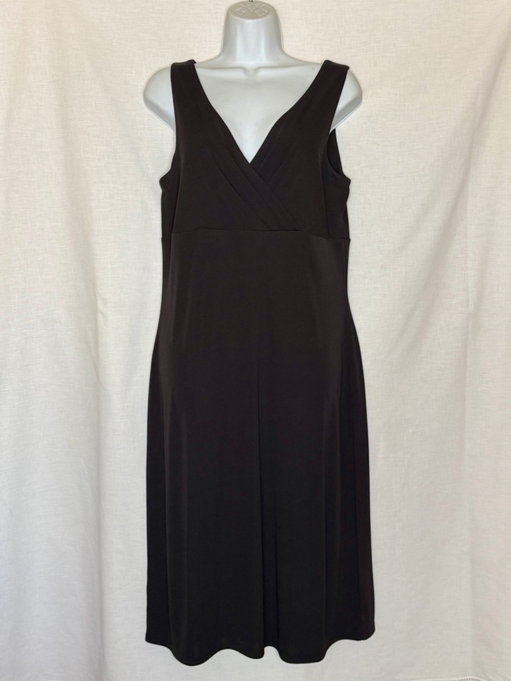 LOFT Black Sleeveless V-Neck Dress